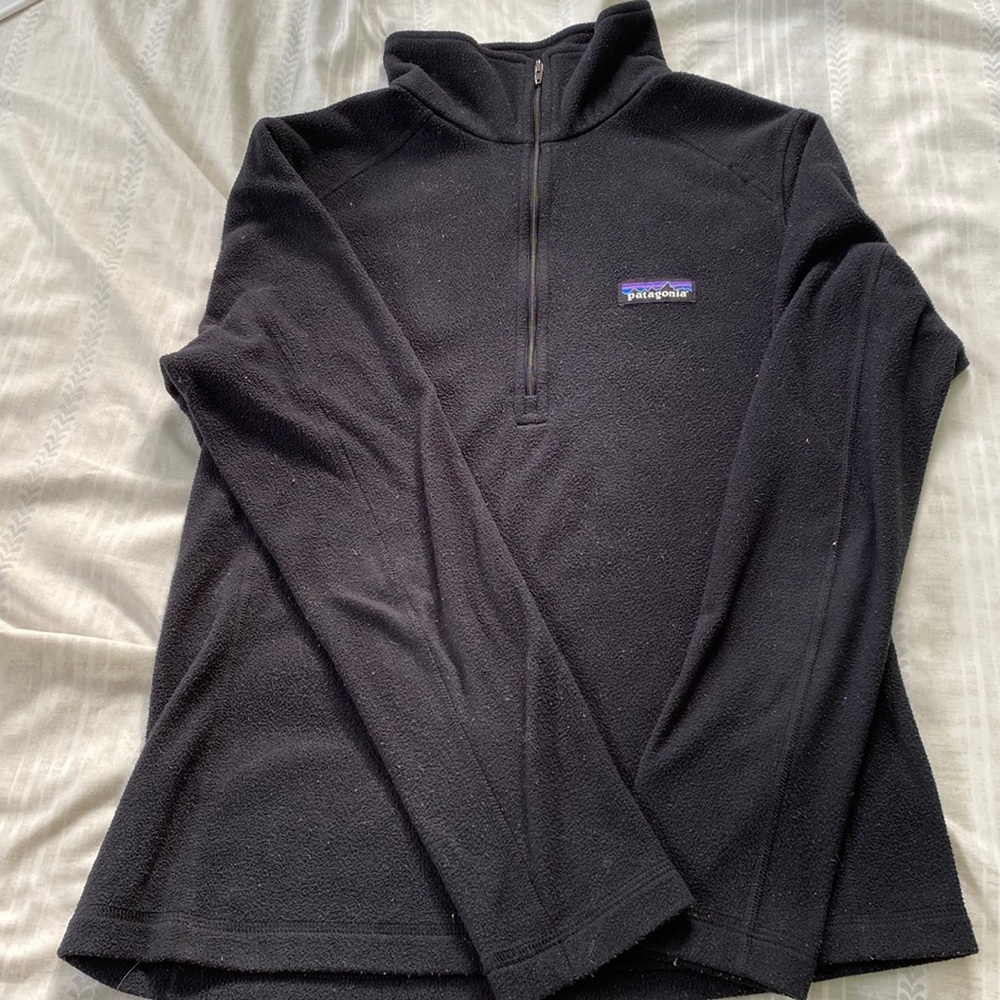 Black half zip Patagonia
